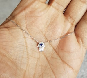 Vendita COLLANA TURCA MANO DI FATIMA CON CUBIC ZIRCONIA BLU CENTRALE 